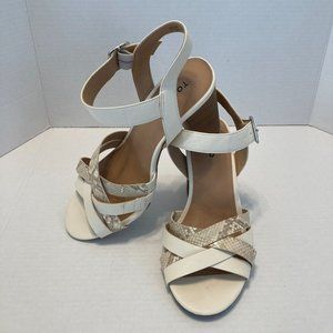Torrid Bone Cage chunky stacked block heel strappy sandal  Sz 9.5